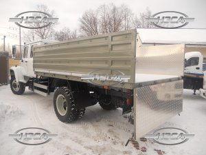 Бортовой ГАЗ-33086 с двухрядной кабиной для перевозки опасных грузов